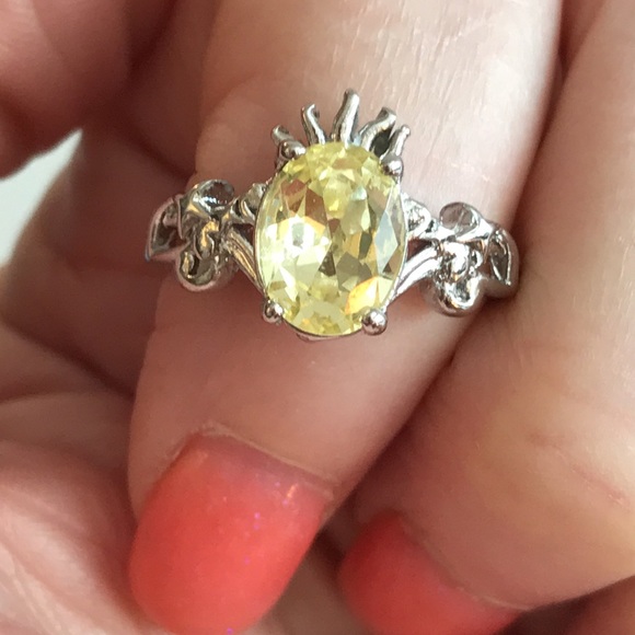 Citrine Jonquil Crystal Ring Sz 6 - Picture 2 of 10